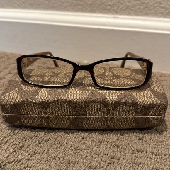 Coach Women’s glasses Tortoise - Picture 1 of 4